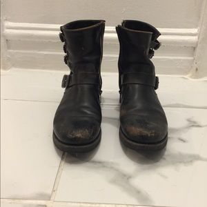 Frye - Veronica Belted Short